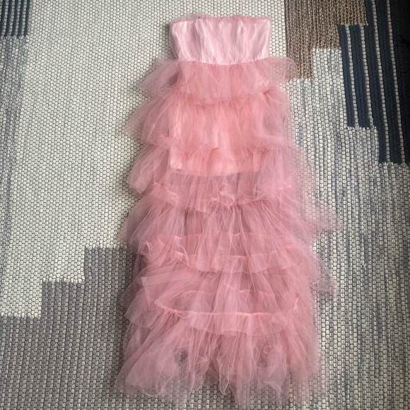 NWT Lovers and Friends Long Bobbit Gown in Blush Pink Size Small - Picture 6 of 12